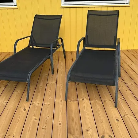 بيت للعطل Inviting With Sauna *